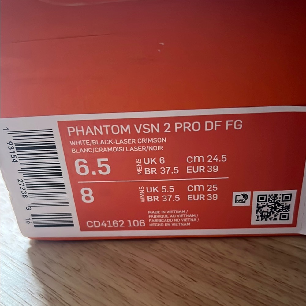 Nike Phantom VSN 2 Pro DF FG Soccer Cleats
